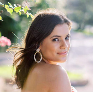 Meet your Posher, Isa g.